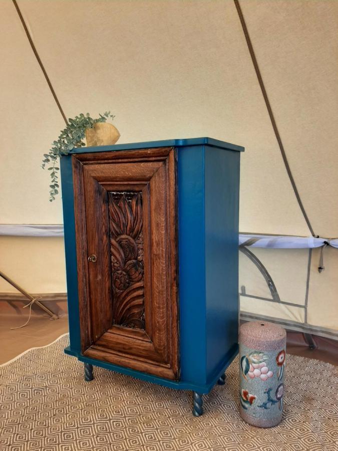 Glamping De Vrije Wind, Tentverhuur Houwerzijl Exteriör bild